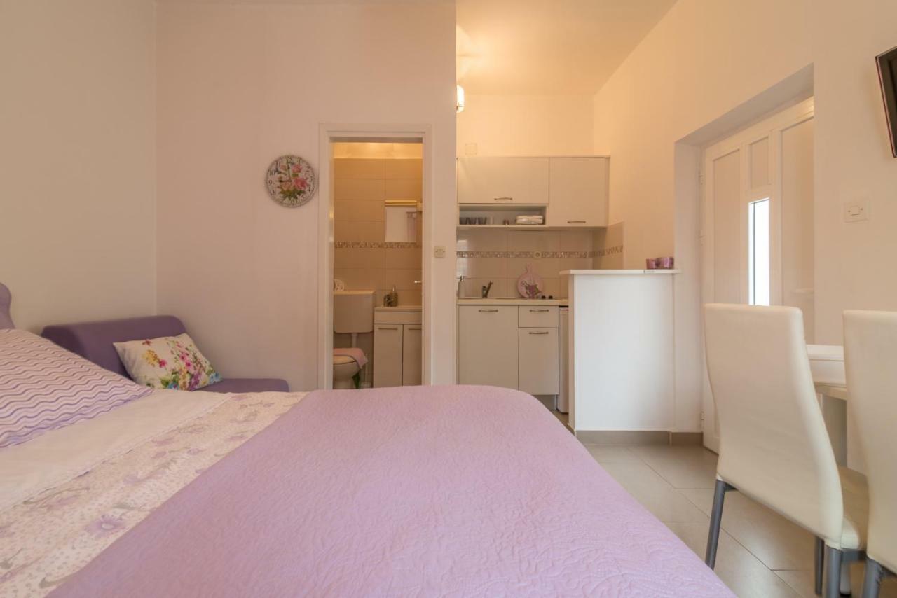 Emma & Toni Apartment *